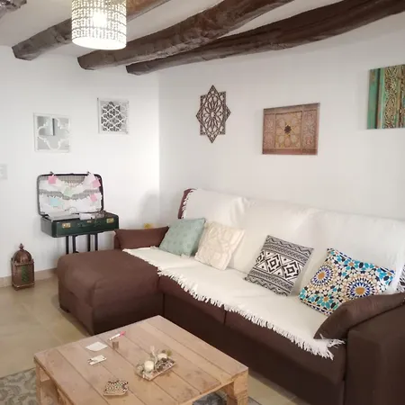 Alma Mudejar Tatil Evi