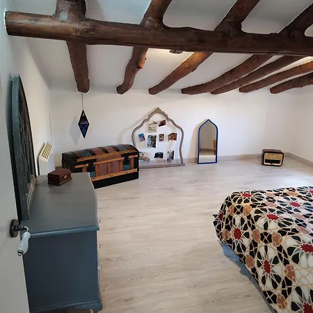 Alma Mudejar Tatil Evi *